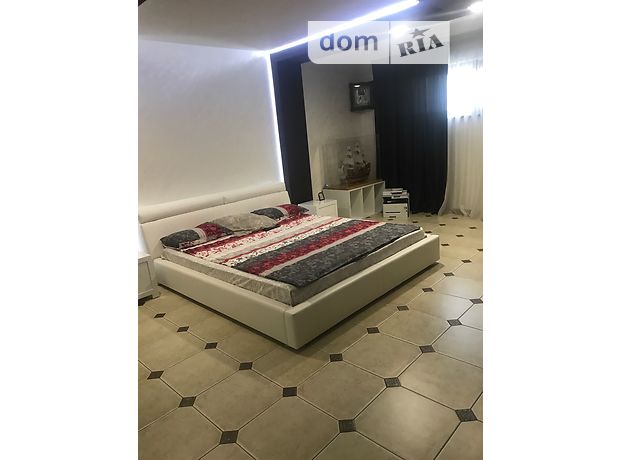Продажа дома, 220м², Николаев, р‑н. Варваровка Продажа дома, 220м², Николаев, р‑н. Варваровка