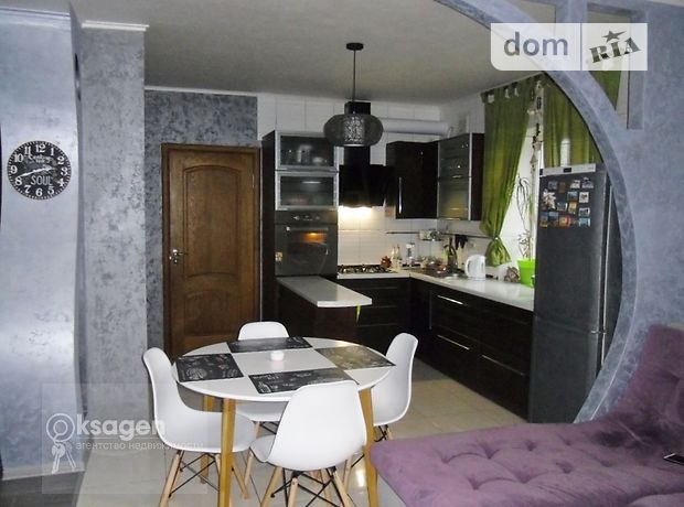 двухэтажный дом с камином, 160 кв. м, ракушечник (ракушняк). Продажа в Весняном (Николаевская обл.) фото 1 двухэтажный дом с камином, 160 кв. м, ракушечник (ракушняк). Продажа в Весняном (Николаевская обл.) фото 1