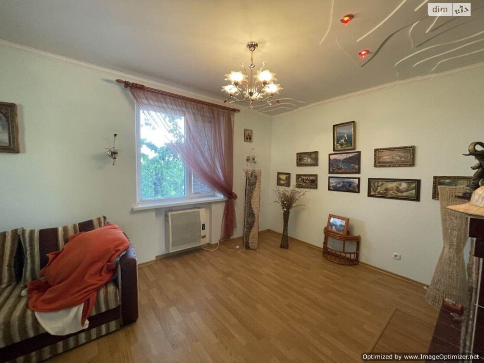 двоповерховий будинок з гаражем, 90 кв. м, цегла. Продаж в Миколаєві фото 1 двоповерховий будинок з гаражем, 90 кв. м, цегла. Продаж в Миколаєві фото 1