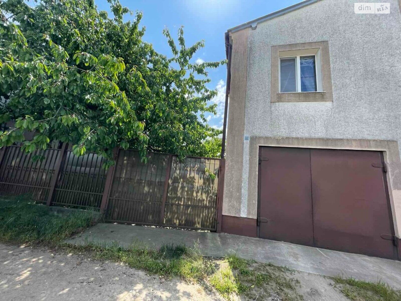 двоповерховий будинок з гаражем, 90 кв. м, цегла. Продаж в Миколаєві фото 1 двоповерховий будинок з гаражем, 90 кв. м, цегла. Продаж в Миколаєві фото 1