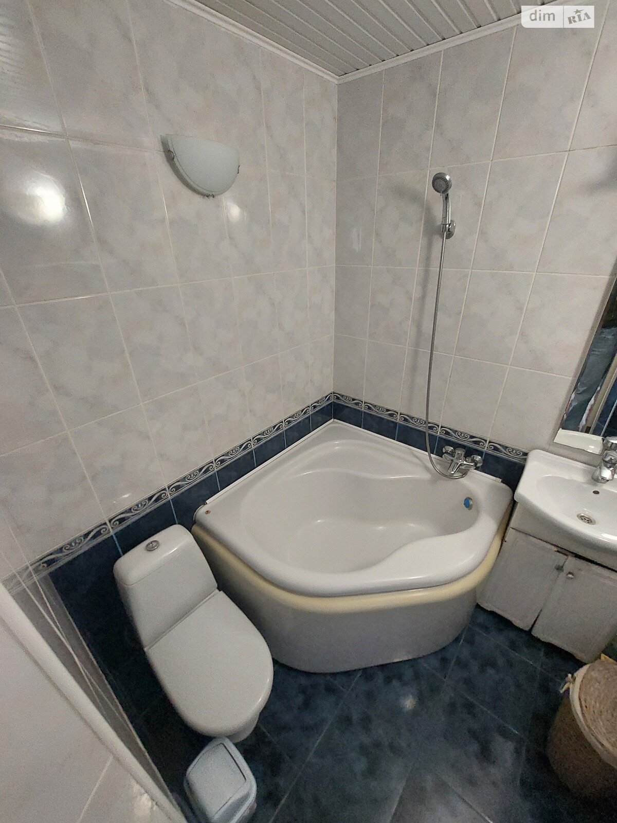 двоповерховий будинок з опаленням, 74.5 кв. м, цегла. Продаж в Миколаєві, район Заводський фото 1 двоповерховий будинок з опаленням, 74.5 кв. м, цегла. Продаж в Миколаєві, район Заводський фото 1