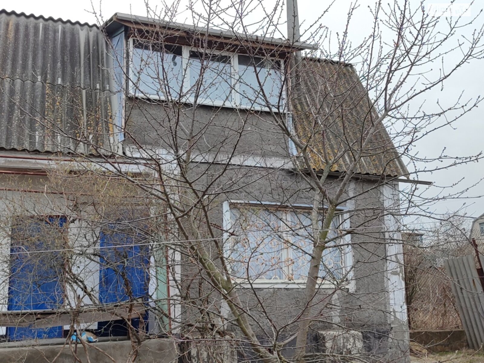 двухэтажный дом с отоплением, 40 кв. м, ракушечник (ракушняк). Продажа в Николаеве фото 1 двухэтажный дом с отоплением, 40 кв. м, ракушечник (ракушняк). Продажа в Николаеве фото 1