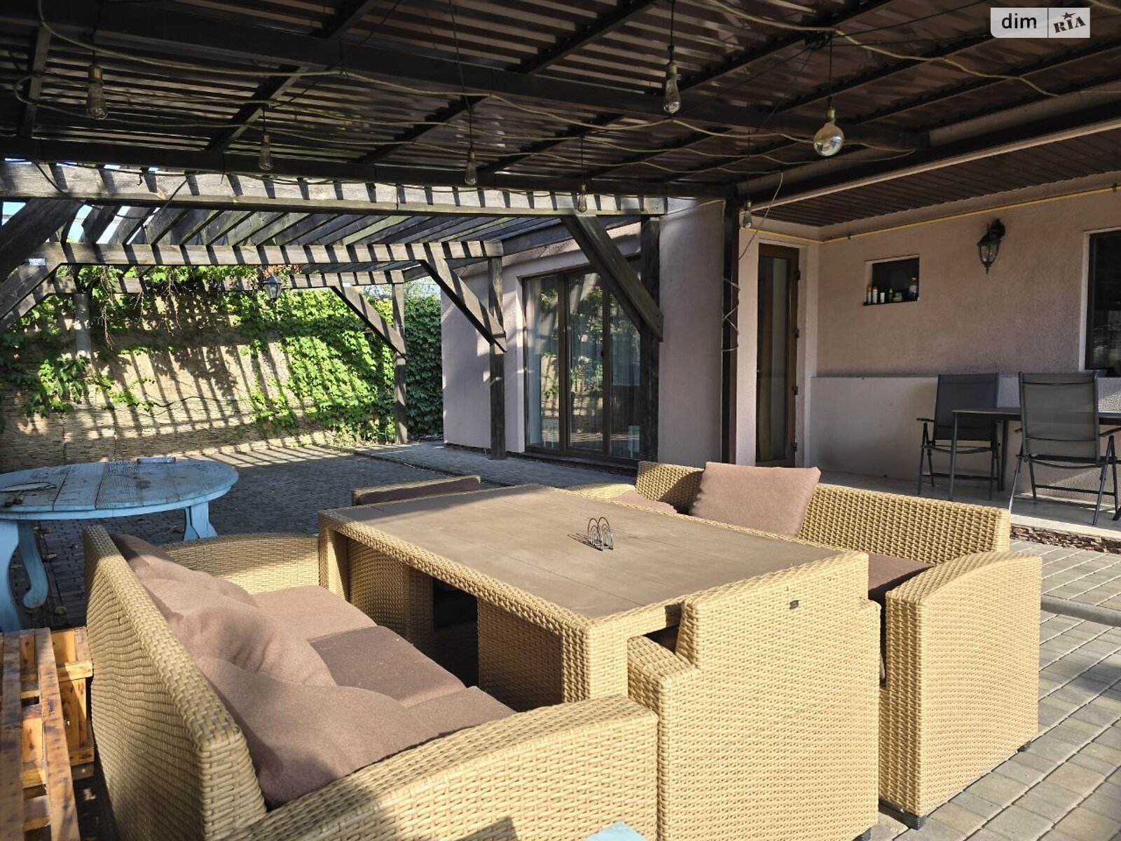 двоповерховий будинок з опаленням, 160 кв. м, керамічний блок. Продаж у Миколаївці фото 1