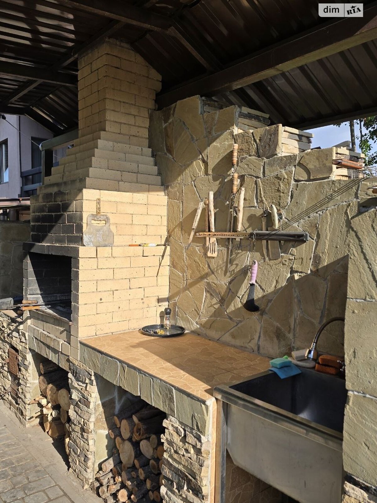 двоповерховий будинок з опаленням, 160 кв. м, керамічний блок. Продаж у Миколаївці фото 1