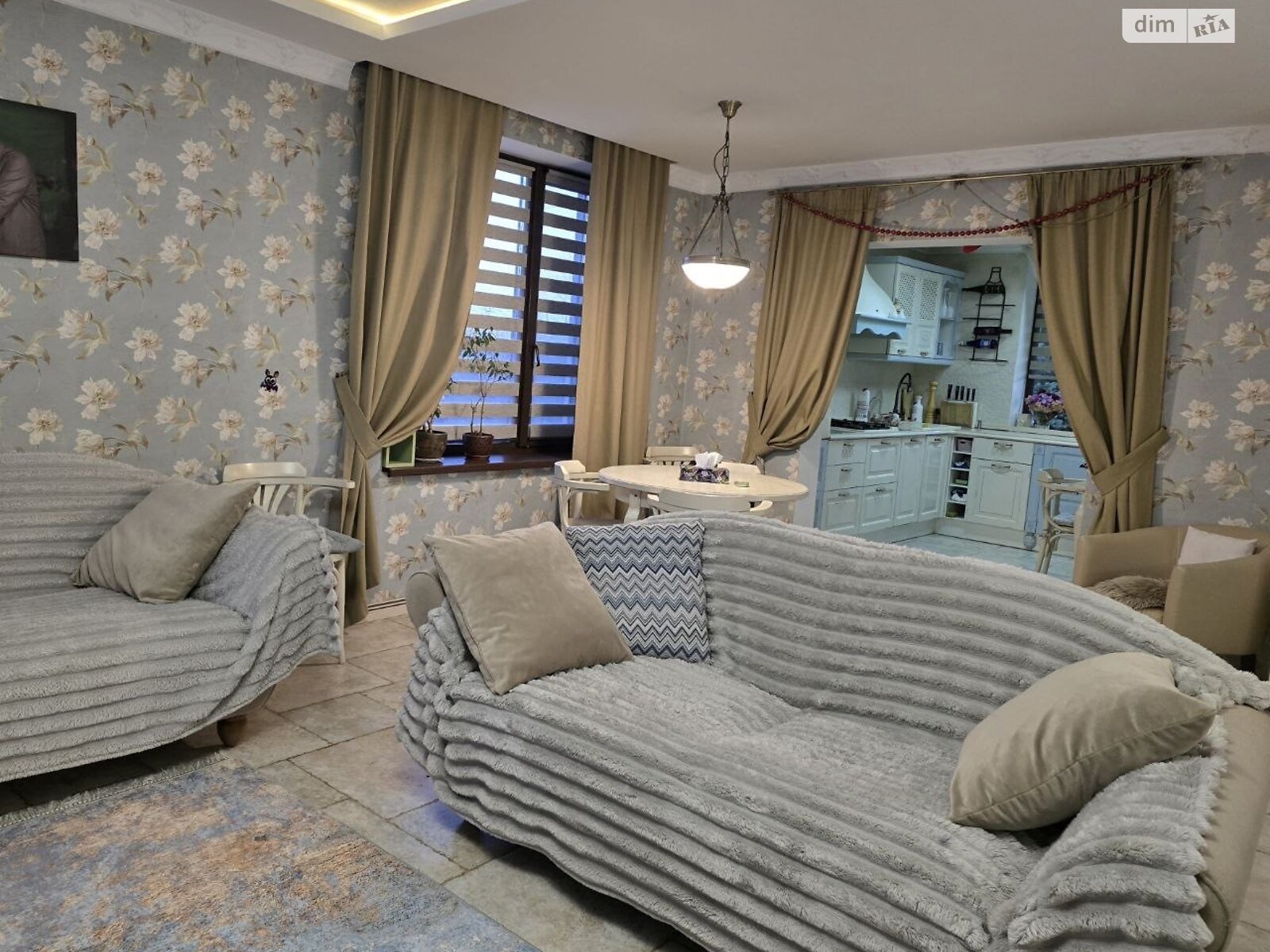 двоповерховий будинок з опаленням, 160 кв. м, керамічний блок. Продаж у Миколаївці фото 1