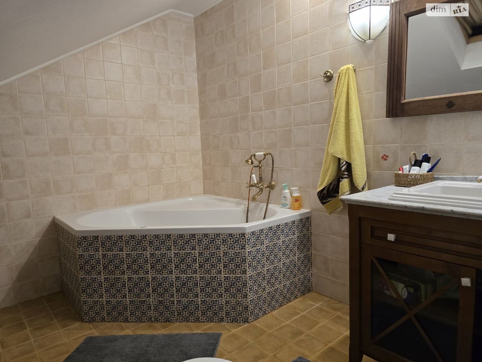 двоповерховий будинок з опаленням, 160 кв. м, керамічний блок. Продаж у Миколаївці фото 1