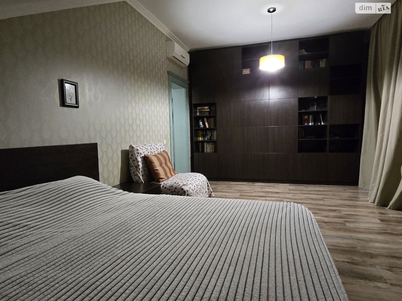 двоповерховий будинок з опаленням, 160 кв. м, керамічний блок. Продаж у Миколаївці фото 1