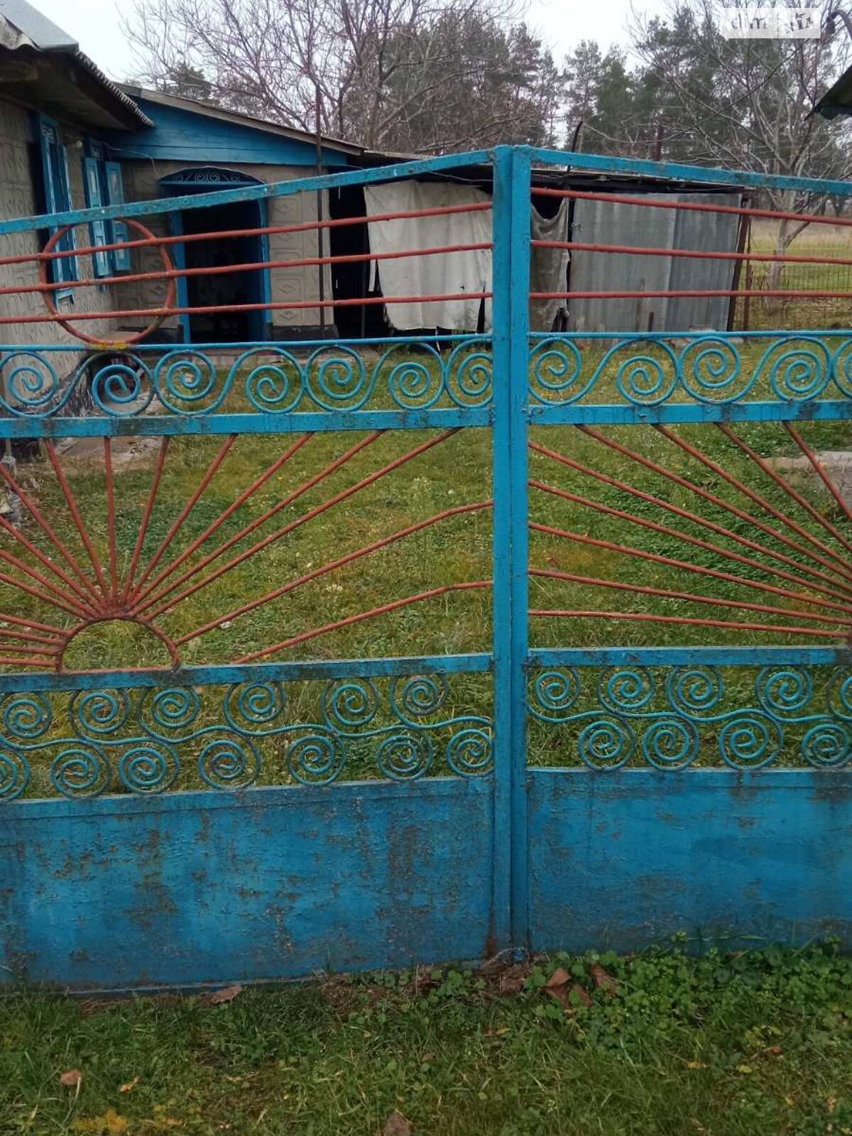 одноповерховий будинок з опаленням, 70 кв. м, дерево та цегла. Продаж у Миколаївці фото 1