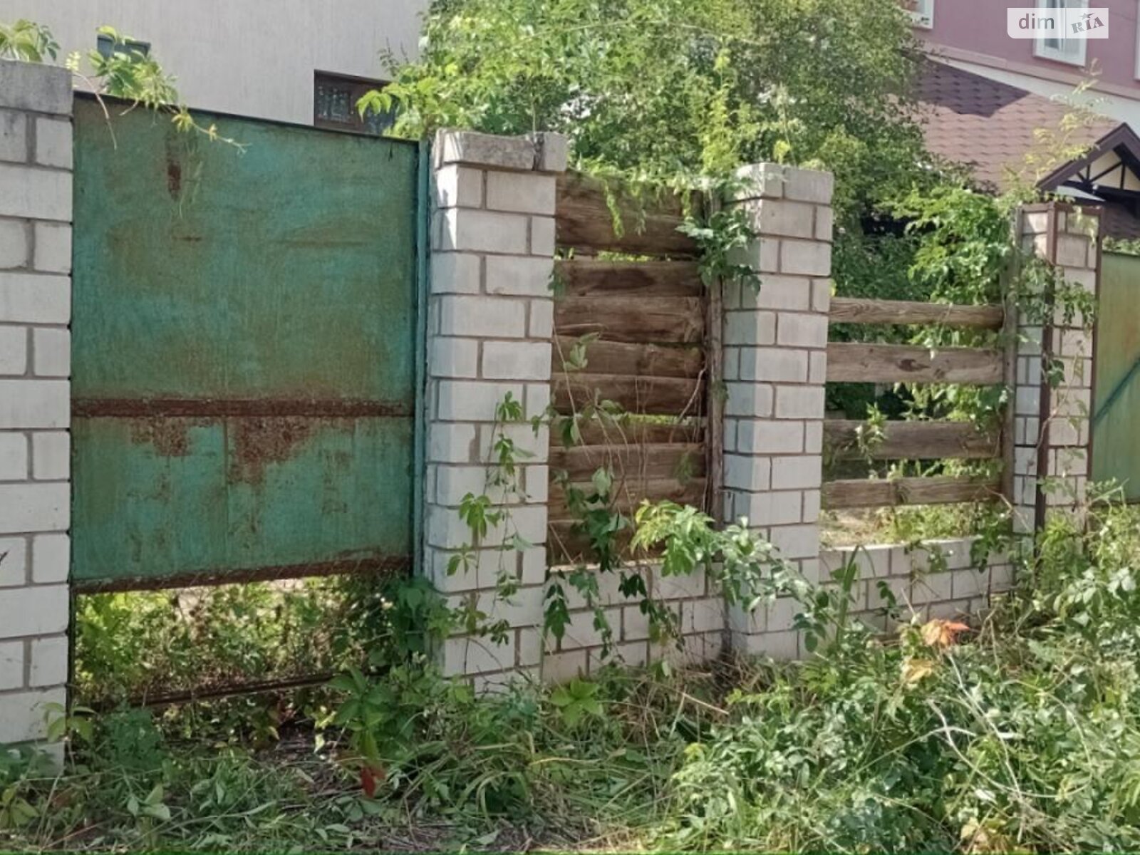 трехэтажный дом, 100 кв. м, кирпич. Продажа в Николаевке фото 1 трехэтажный дом, 100 кв. м, кирпич. Продажа в Николаевке фото 1