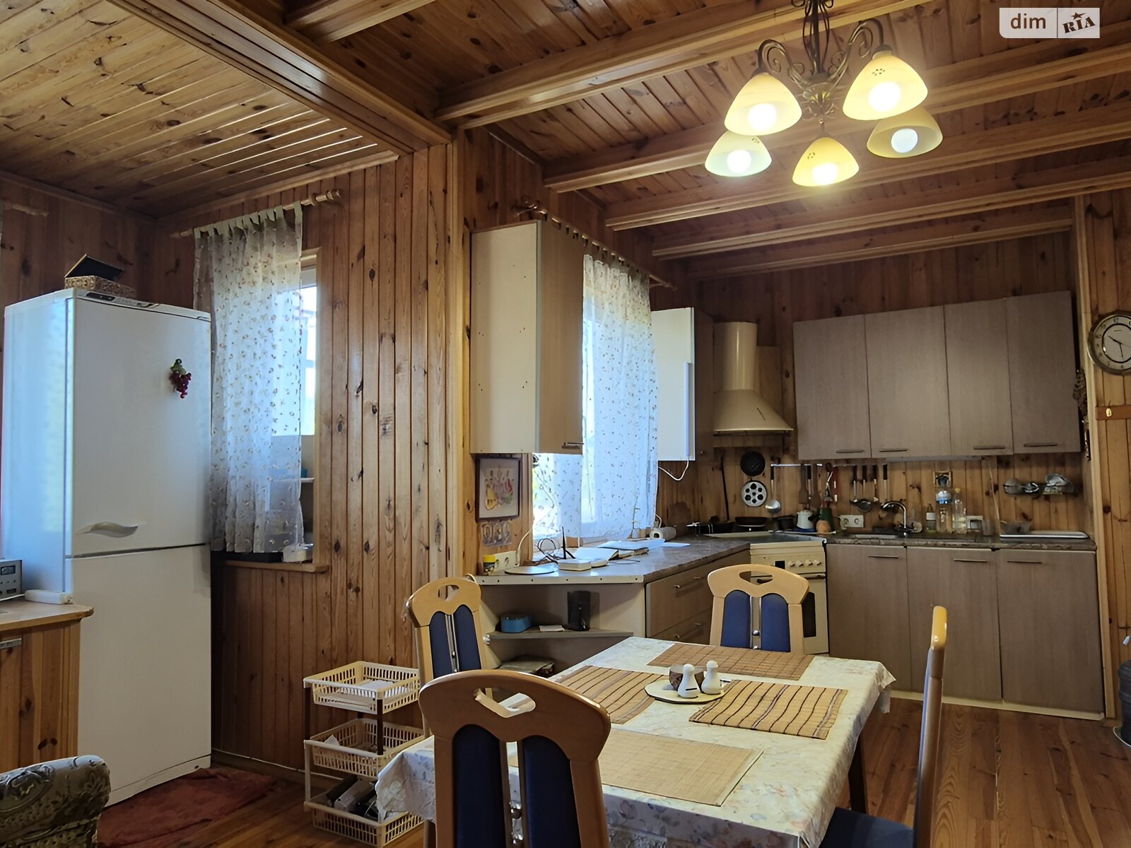триповерховий будинок з ремонтом, 159.2 кв. м, пінобетон. Продаж у Миколаївці фото 1 триповерховий будинок з ремонтом, 159.2 кв. м, пінобетон. Продаж у Миколаївці фото 1
