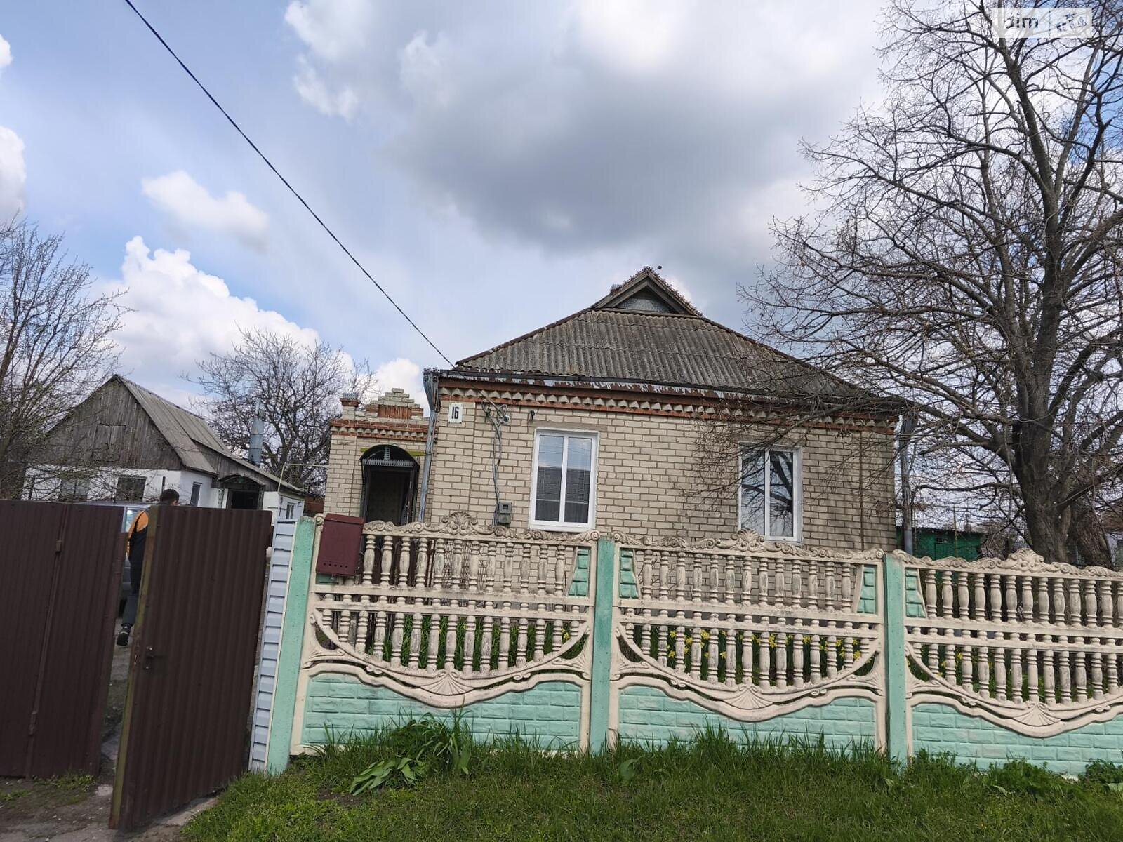 одноэтажный дом с гаражом, 65 кв. м, кирпич. Продажа в Николаевке фото 1 одноэтажный дом с гаражом, 65 кв. м, кирпич. Продажа в Николаевке фото 1