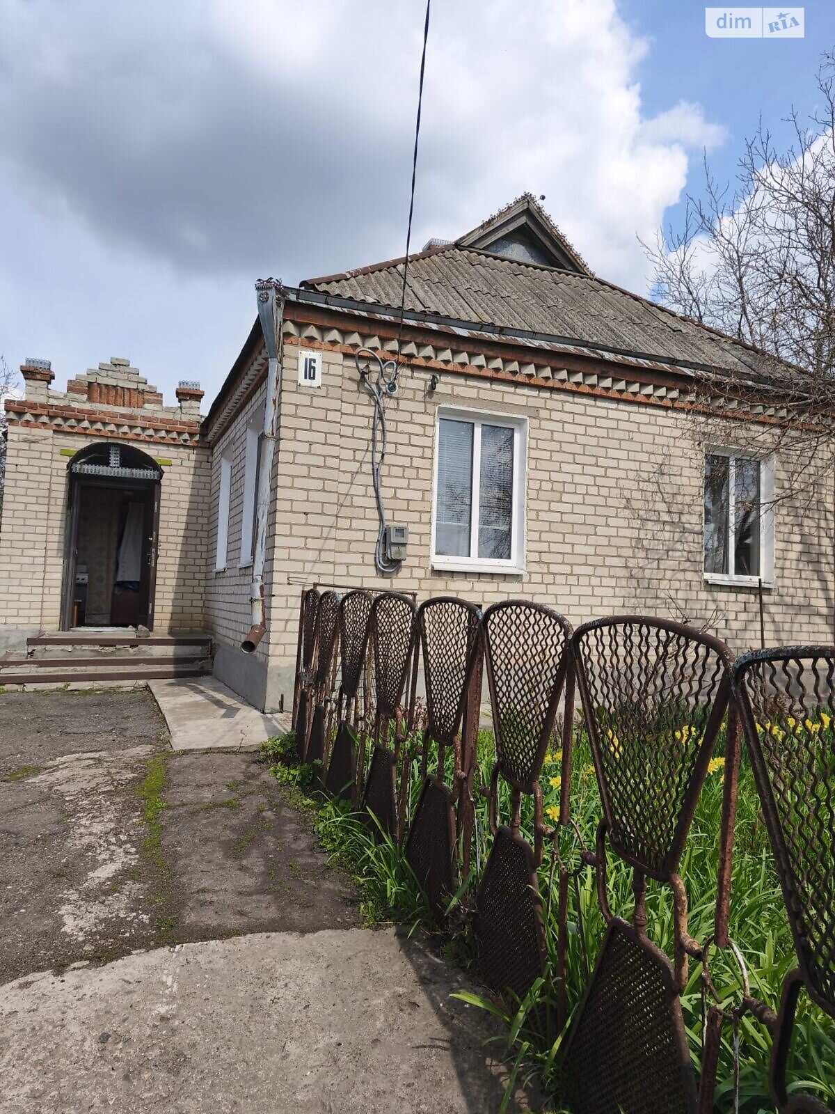 одноэтажный дом с гаражом, 65 кв. м, кирпич. Продажа в Николаевке фото 1 одноэтажный дом с гаражом, 65 кв. м, кирпич. Продажа в Николаевке фото 1