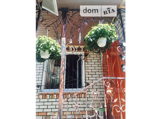 двухэтажный дом, 100 кв. м, кирпич. Продажа в Никополе район Никополь фото 1 двухэтажный дом, 100 кв. м, кирпич. Продажа в Никополе район Никополь фото 1