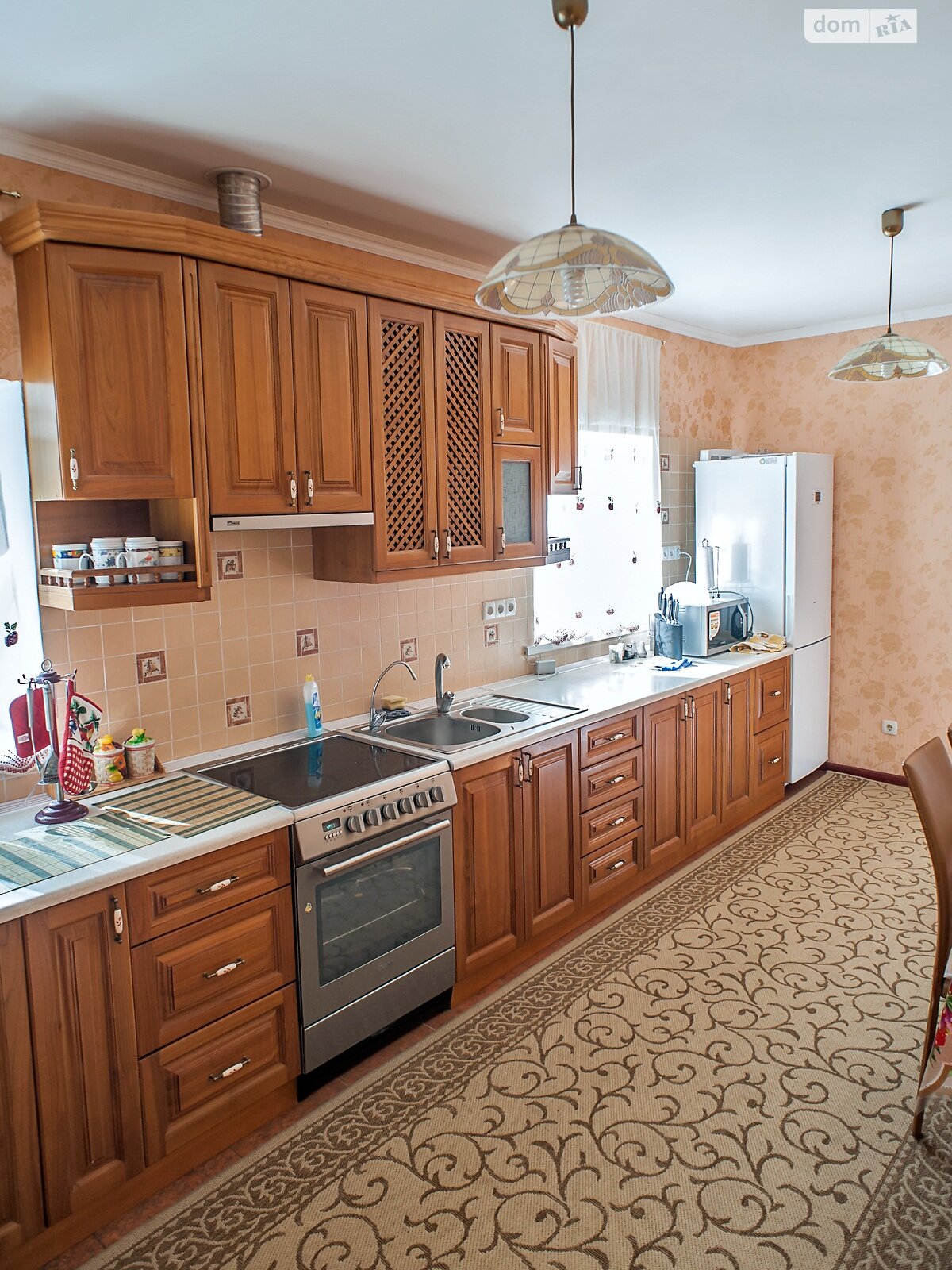 двухэтажный дом с гаражом, 353.8 кв. м, кирпич. Продажа в Нище фото 1 двухэтажный дом с гаражом, 353.8 кв. м, кирпич. Продажа в Нище фото 1
