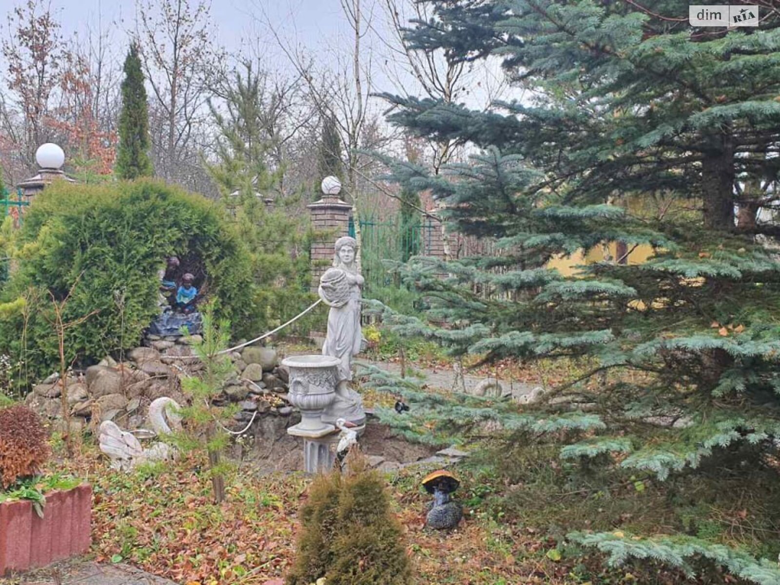 двухэтажный дом, 195 кв. м, кирпич. Продажа в Нивочине фото 1