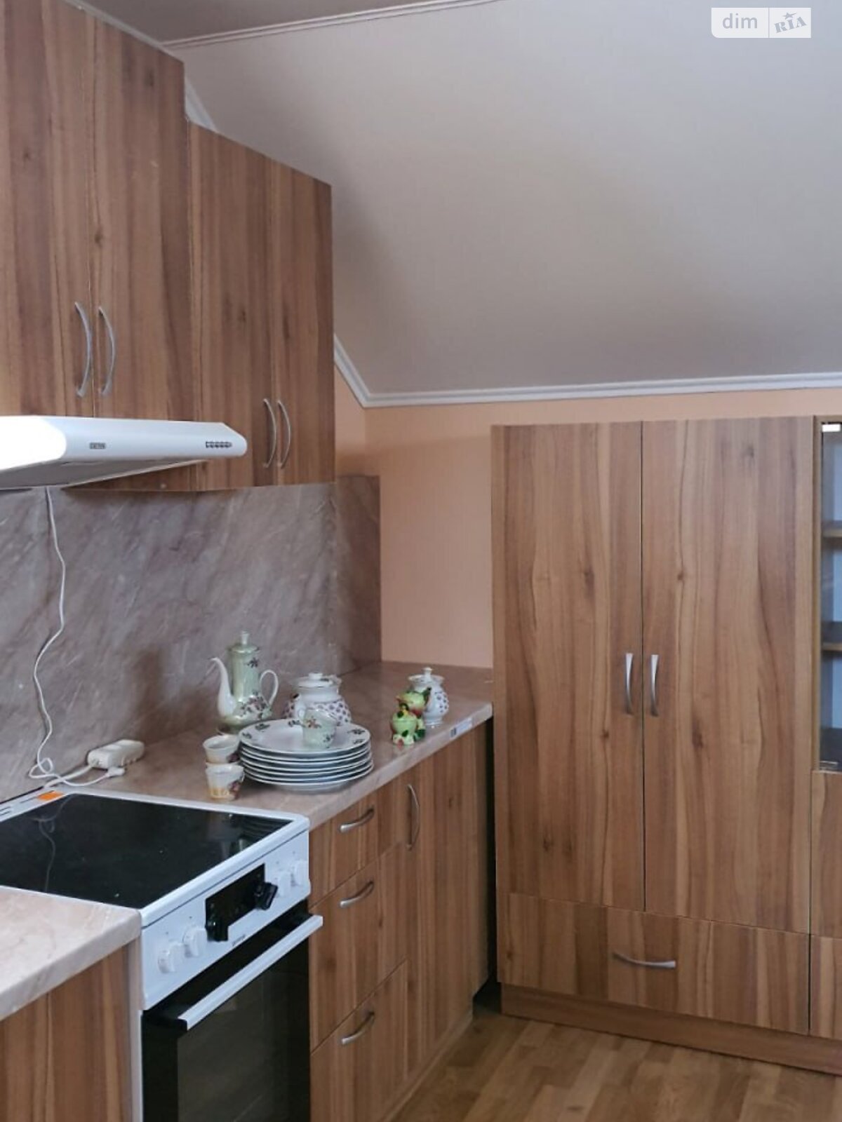 двухэтажный дом, 195 кв. м, кирпич. Продажа в Нивочине фото 1