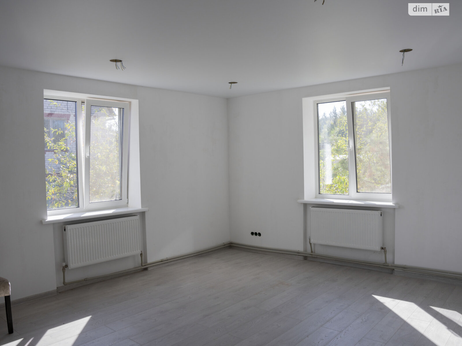 двухэтажный дом с гаражом, 152 кв. м, кирпич. Продажа в Низшей Дубечне фото 1