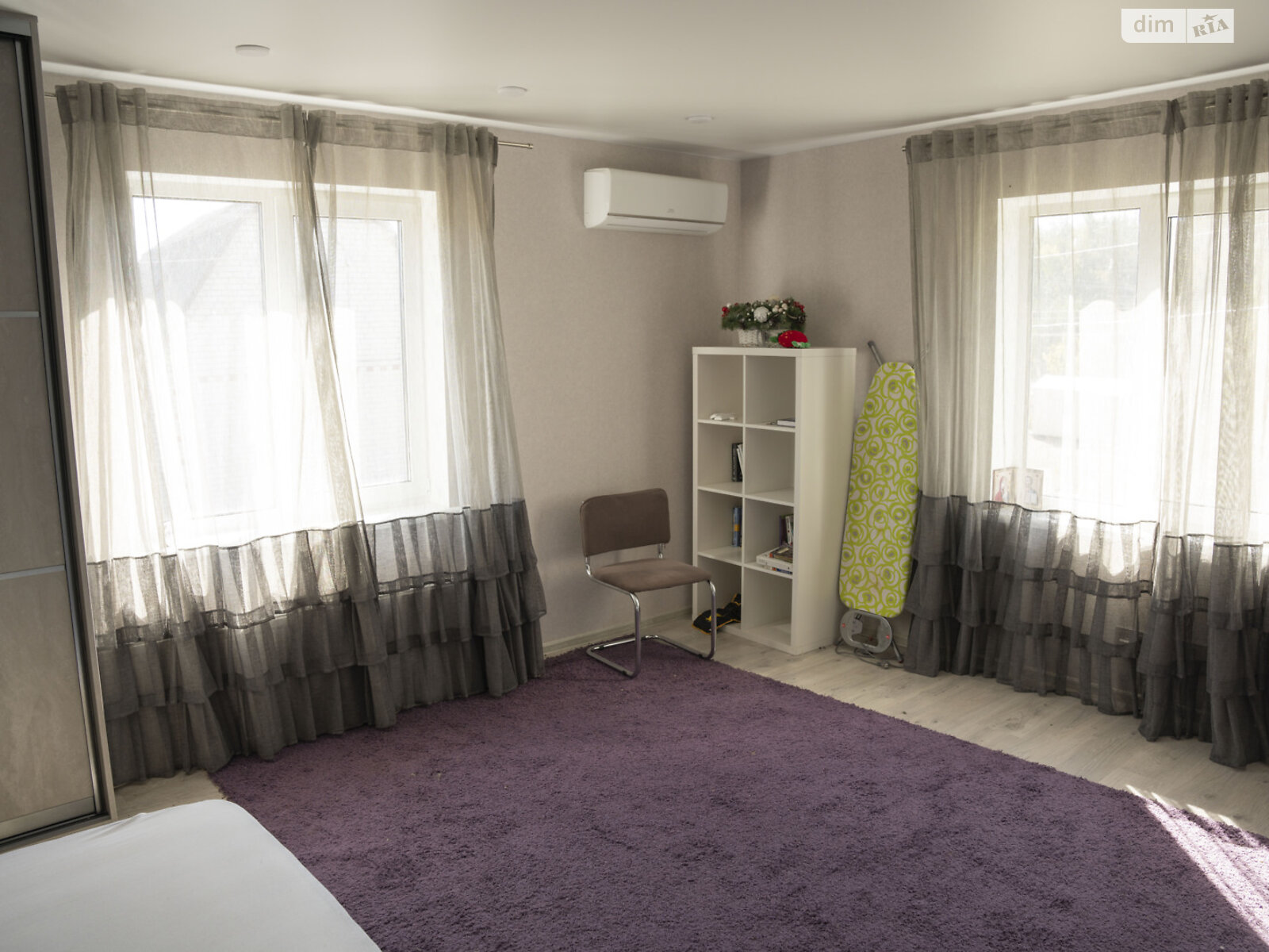 двухэтажный дом с гаражом, 152 кв. м, кирпич. Продажа в Низшей Дубечне фото 1