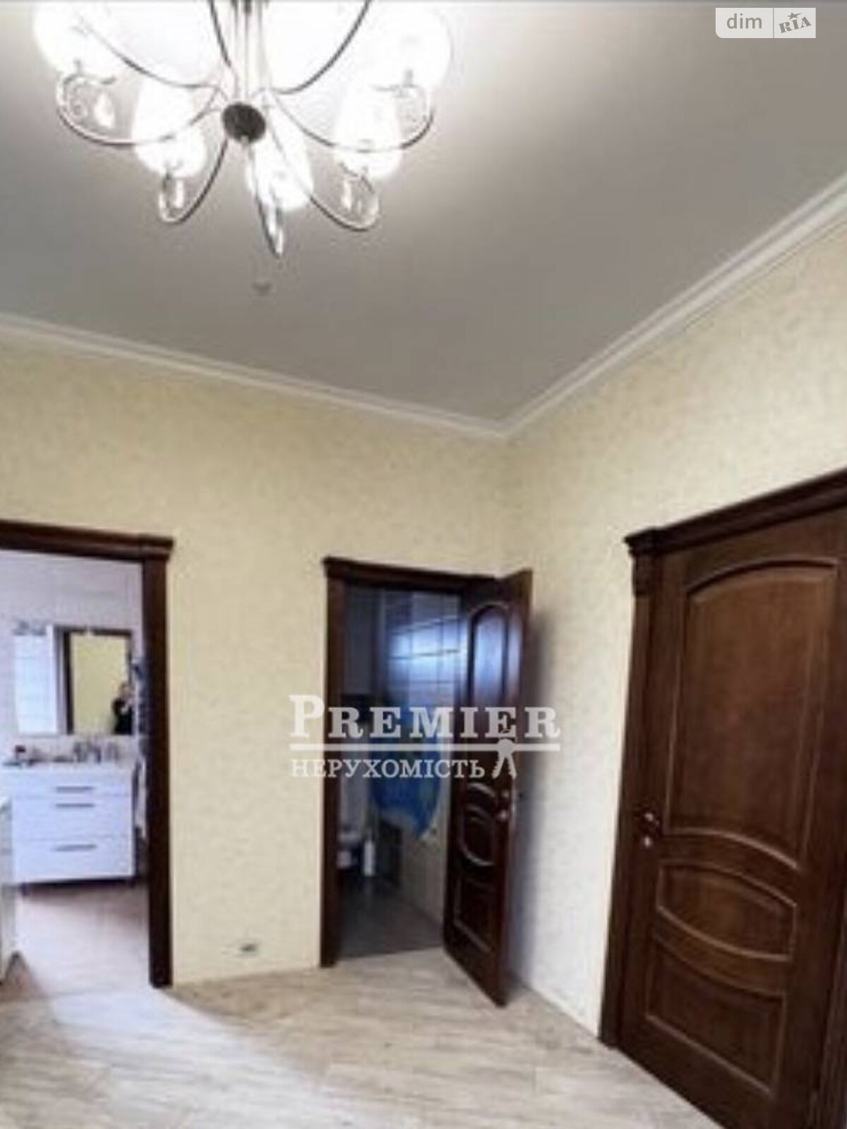 двухэтажный дом с балконом, 360 кв. м, кирпич. Продажа в Новой Долине фото 1 двухэтажный дом с балконом, 360 кв. м, кирпич. Продажа в Новой Долине фото 1