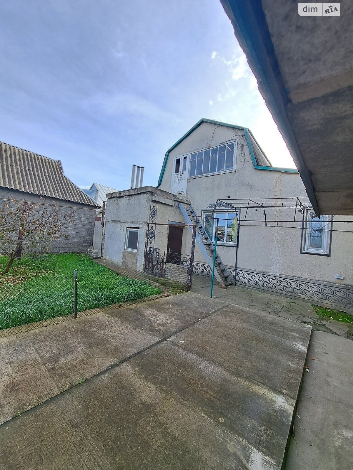 двухэтажный дом с гаражом, 79.3 кв. м, кирпич. Продажа в НоваяОдессе фото 1