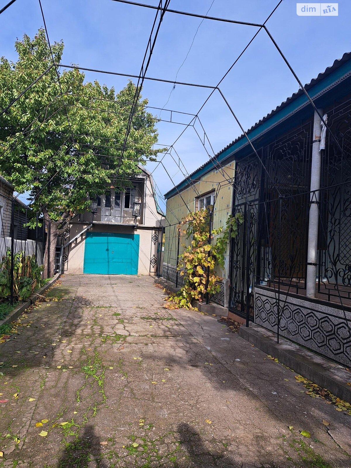 двухэтажный дом с гаражом, 79.3 кв. м, кирпич. Продажа в НоваяОдессе фото 1