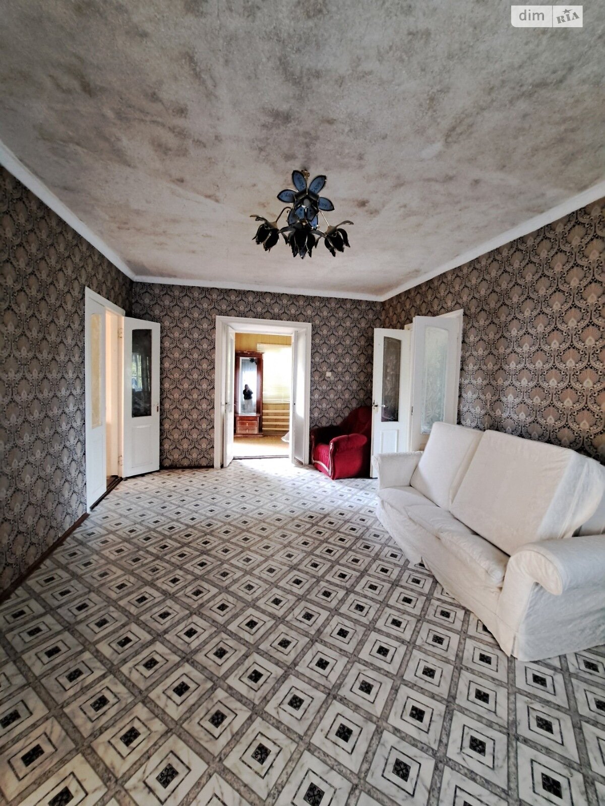 двухэтажный дом с гаражом, 79.3 кв. м, кирпич. Продажа в НоваяОдессе фото 1