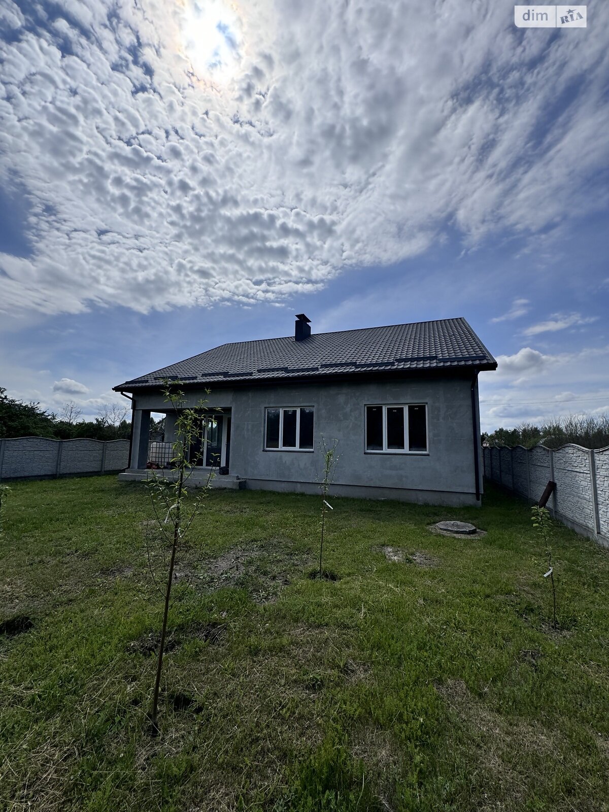 двухэтажный дом с гаражом, 200 кв. м, кирпич. Продажа в Новой Украинке фото 1 двухэтажный дом с гаражом, 200 кв. м, кирпич. Продажа в Новой Украинке фото 1