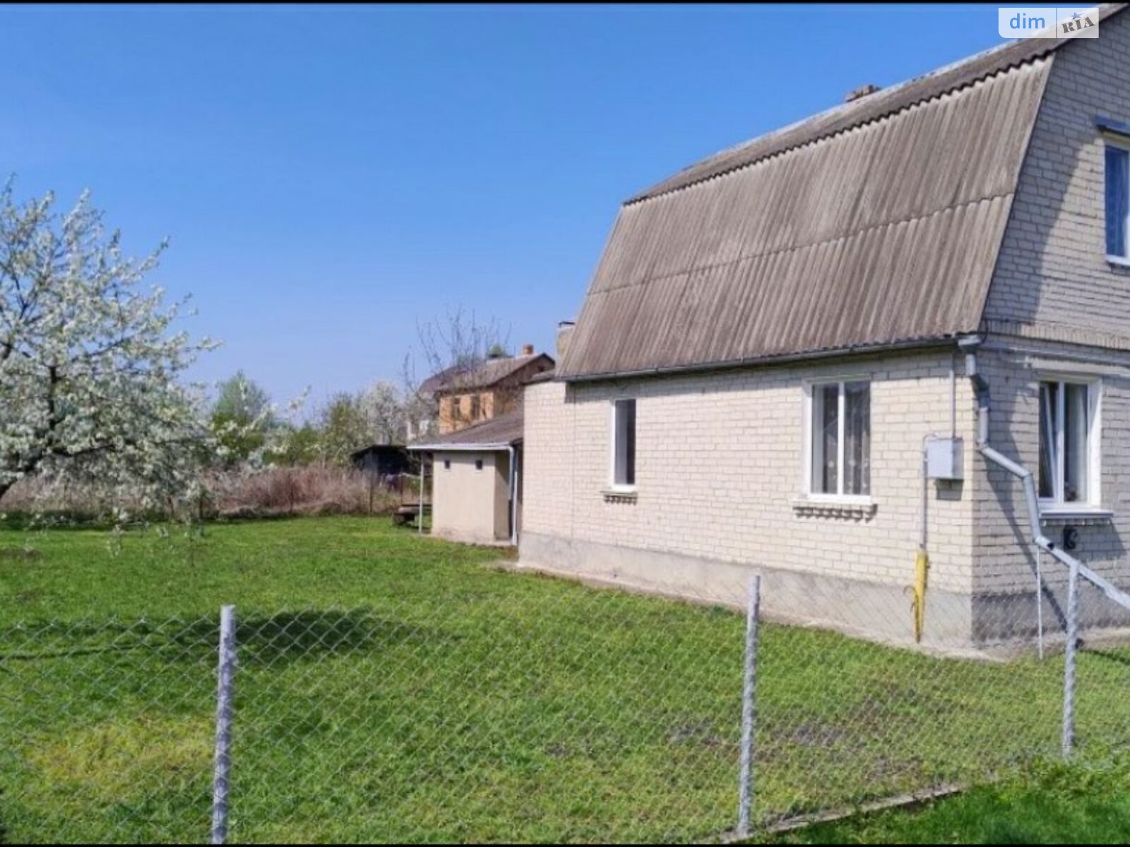 двухэтажный дом с гаражом, 80 кв. м, кирпич. Продажа в Новой Украинке фото 1 двухэтажный дом с гаражом, 80 кв. м, кирпич. Продажа в Новой Украинке фото 1