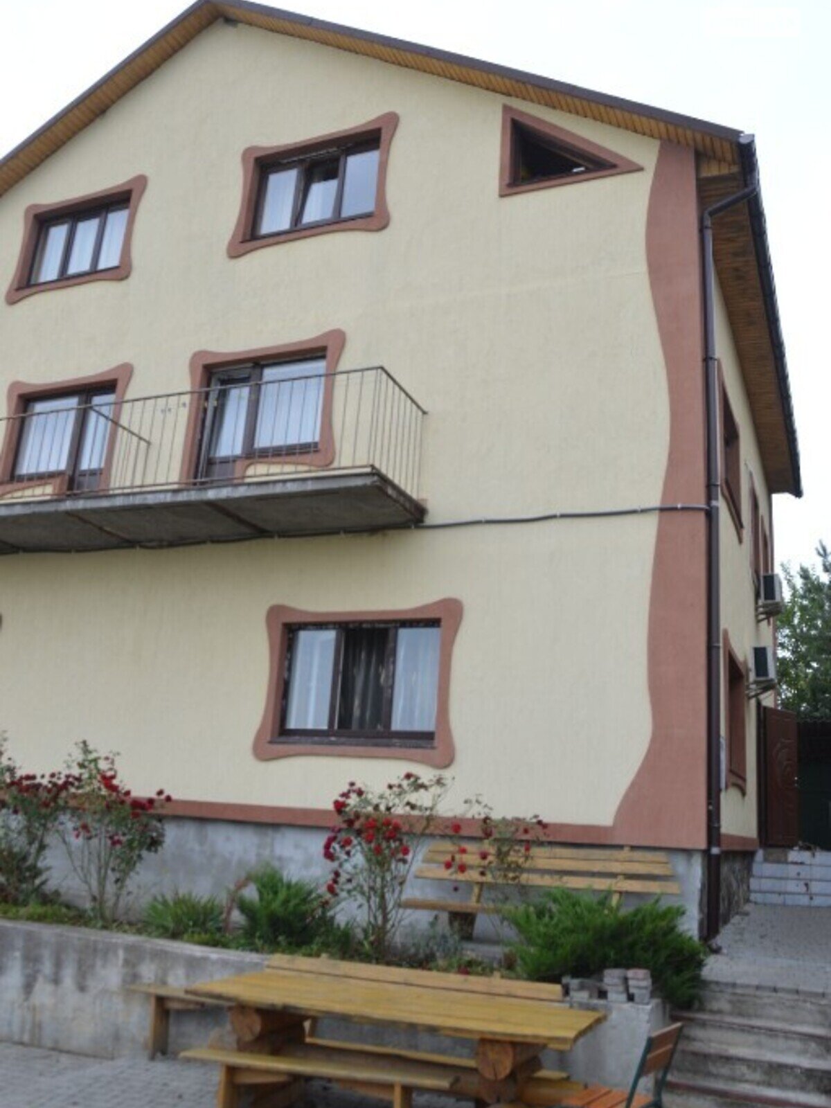 триповерховий будинок з ремонтом, 128 кв. м, піноблок. Продаж у Вільховці фото 1 триповерховий будинок з ремонтом, 128 кв. м, піноблок. Продаж у Вільховці фото 1