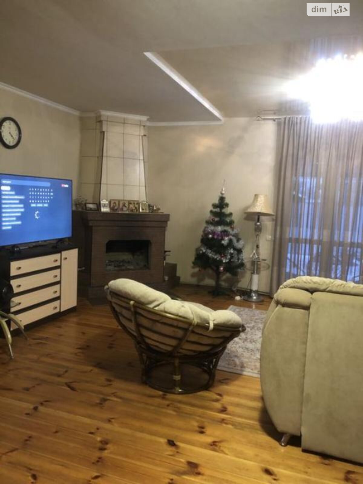 двухэтажный дом с гаражом, 95 кв. м, сруб. Продажа в Новгороде-Северском фото 1 двухэтажный дом с гаражом, 95 кв. м, сруб. Продажа в Новгороде-Северском фото 1