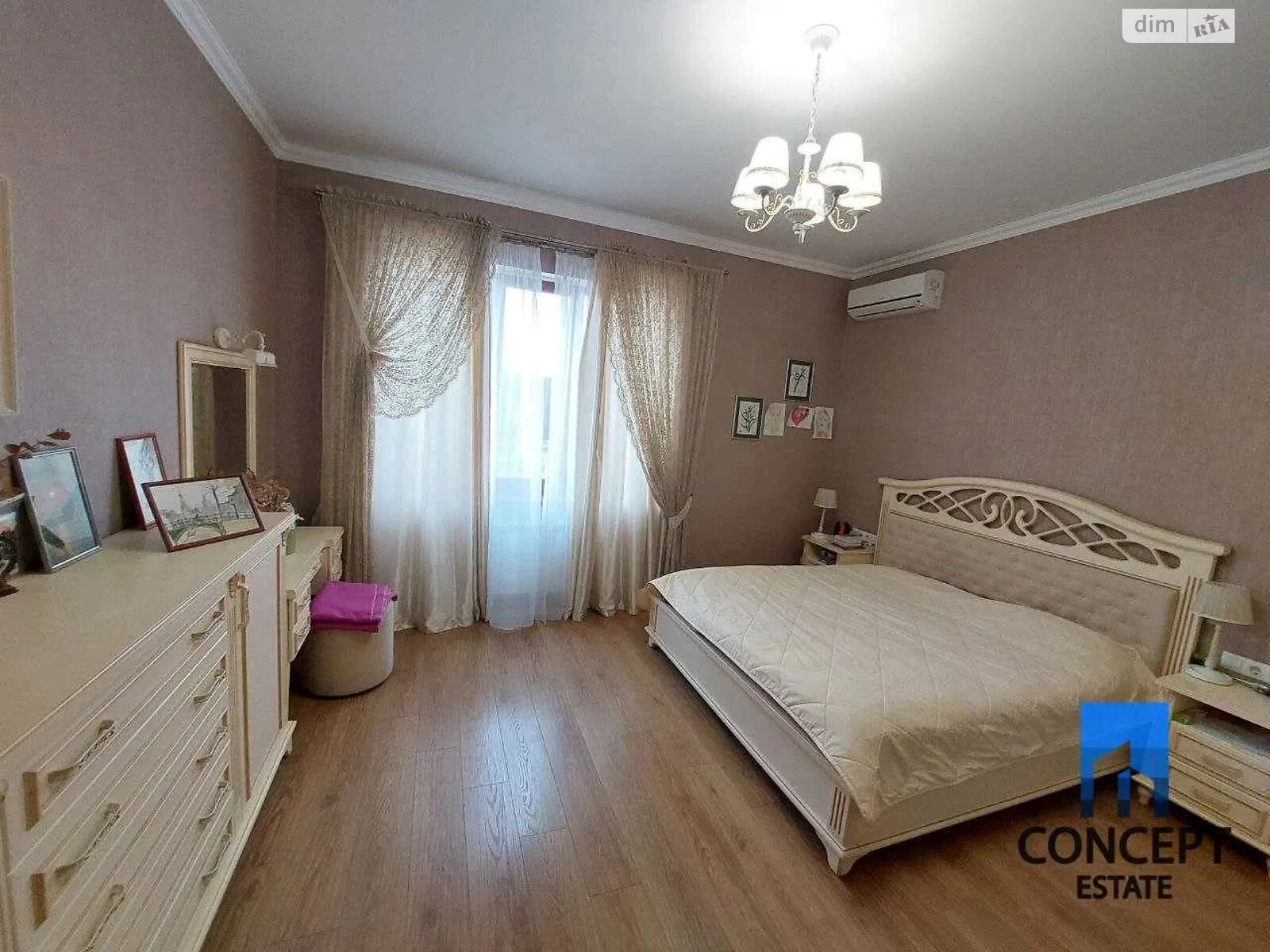 одноэтажный дом, 170 кв. м, кирпич. Продажа в Новоалександровке фото 1