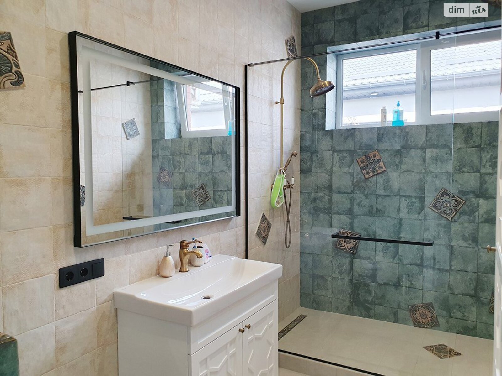 одноповерховий будинок без меблів, 230 кв. м, цегла. Продаж у Новоолександрівці фото 1 одноповерховий будинок без меблів, 230 кв. м, цегла. Продаж у Новоолександрівці фото 1