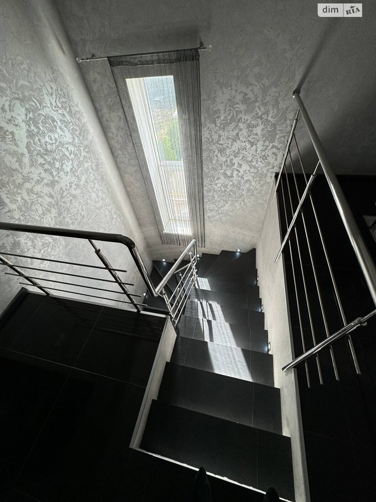 двоповерховий будинок бесідка, 220.4 кв. м, газобетон. Продаж у Новоолександрівці фото 1 двоповерховий будинок бесідка, 220.4 кв. м, газобетон. Продаж у Новоолександрівці фото 1