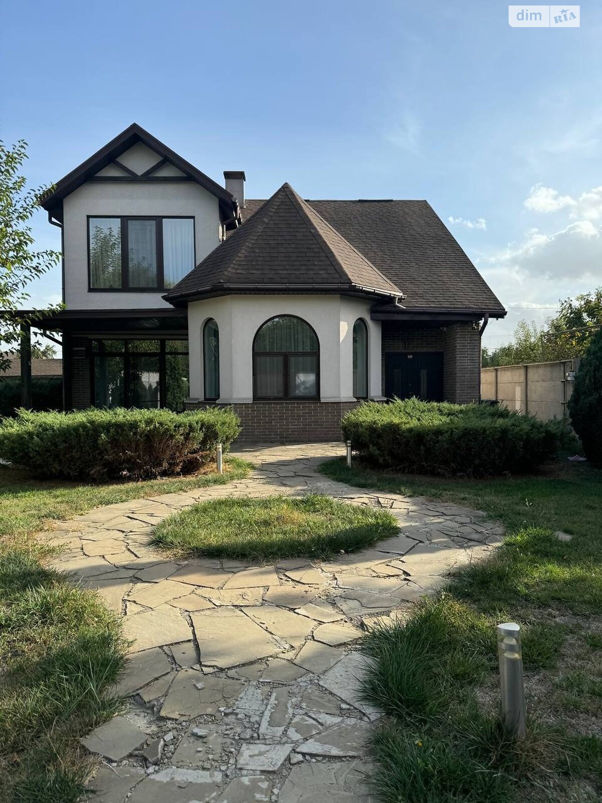 двоповерховий будинок бесідка, 220.4 кв. м, газобетон. Продаж у Новоолександрівці фото 1 двоповерховий будинок бесідка, 220.4 кв. м, газобетон. Продаж у Новоолександрівці фото 1