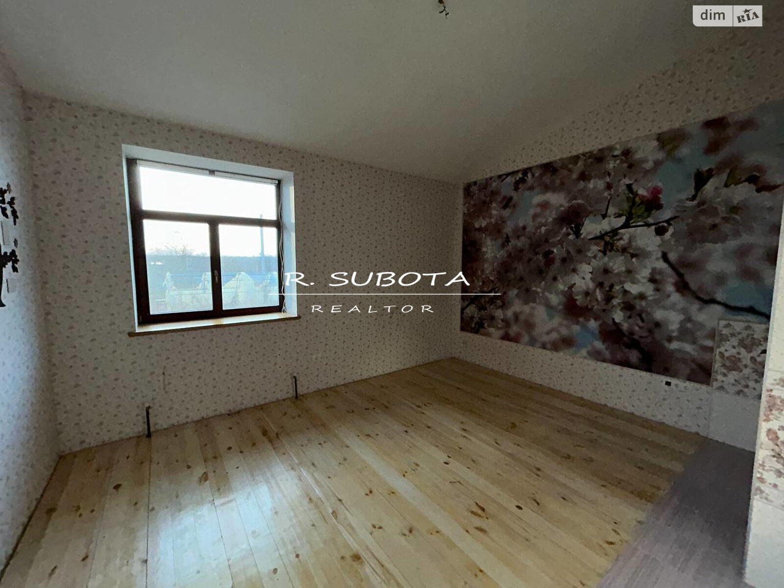 триповерховий будинок з ремонтом, 823 кв. м, цегла. Продаж в Новоолександрівці фото 1 триповерховий будинок з ремонтом, 823 кв. м, цегла. Продаж в Новоолександрівці фото 1