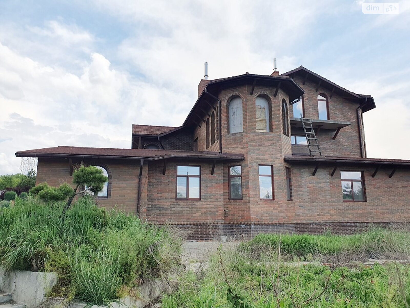 триповерховий будинок з ремонтом, 823 кв. м, цегла. Продаж у Новоолександрівці фото 1 триповерховий будинок з ремонтом, 823 кв. м, цегла. Продаж у Новоолександрівці фото 1