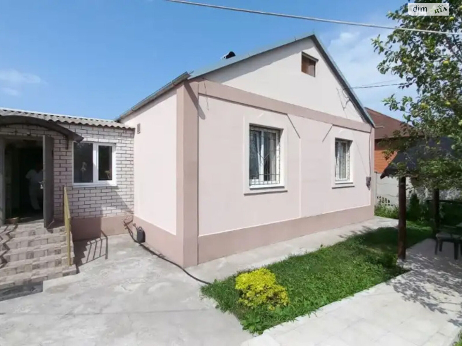 одноповерховий будинок з верандою, 200 кв. м, цегла. Продаж у Новоолександрівці фото 1 одноповерховий будинок з верандою, 200 кв. м, цегла. Продаж у Новоолександрівці фото 1