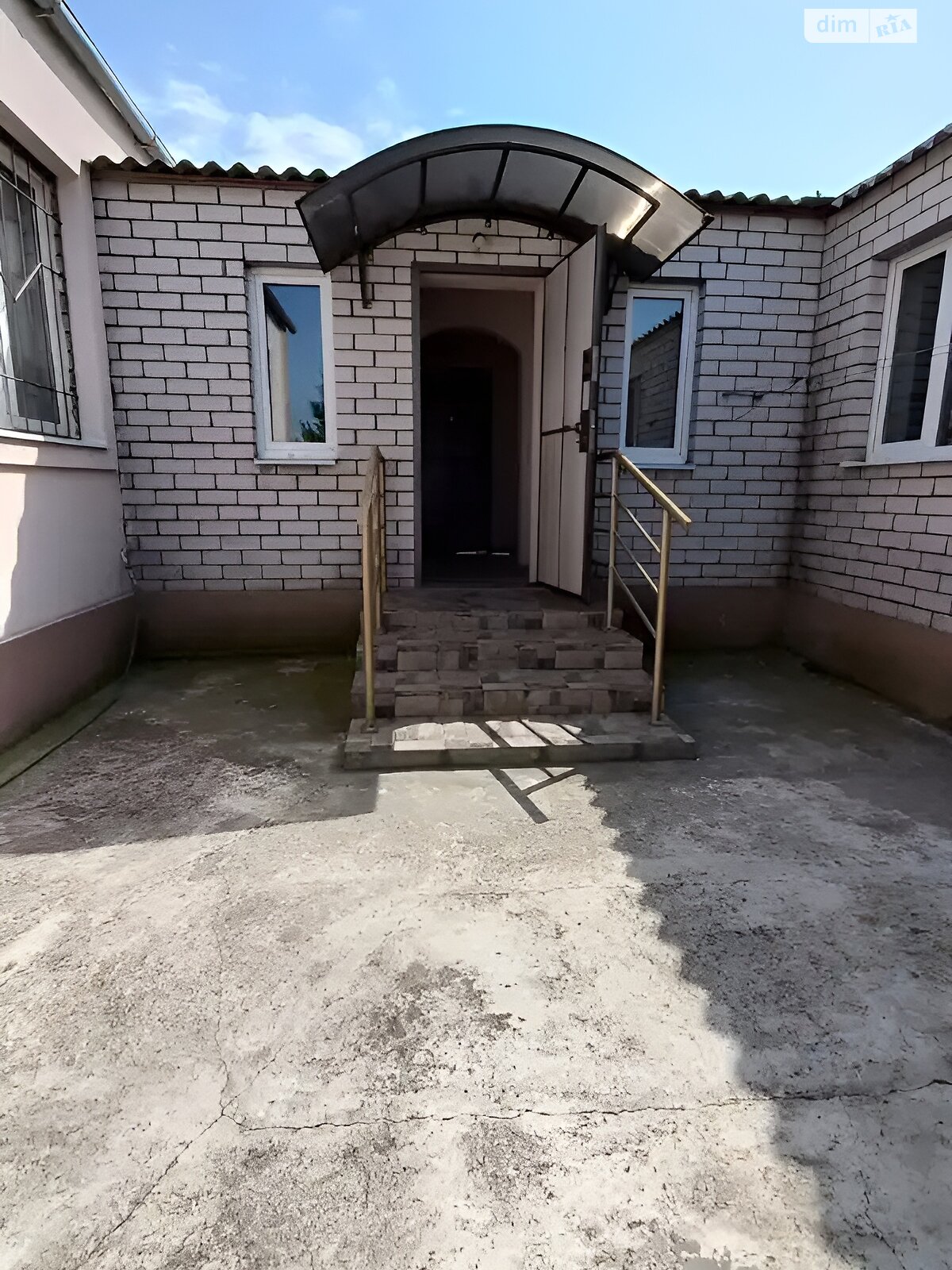 одноповерховий будинок з верандою, 200 кв. м, цегла. Продаж у Новоолександрівці фото 1 одноповерховий будинок з верандою, 200 кв. м, цегла. Продаж у Новоолександрівці фото 1
