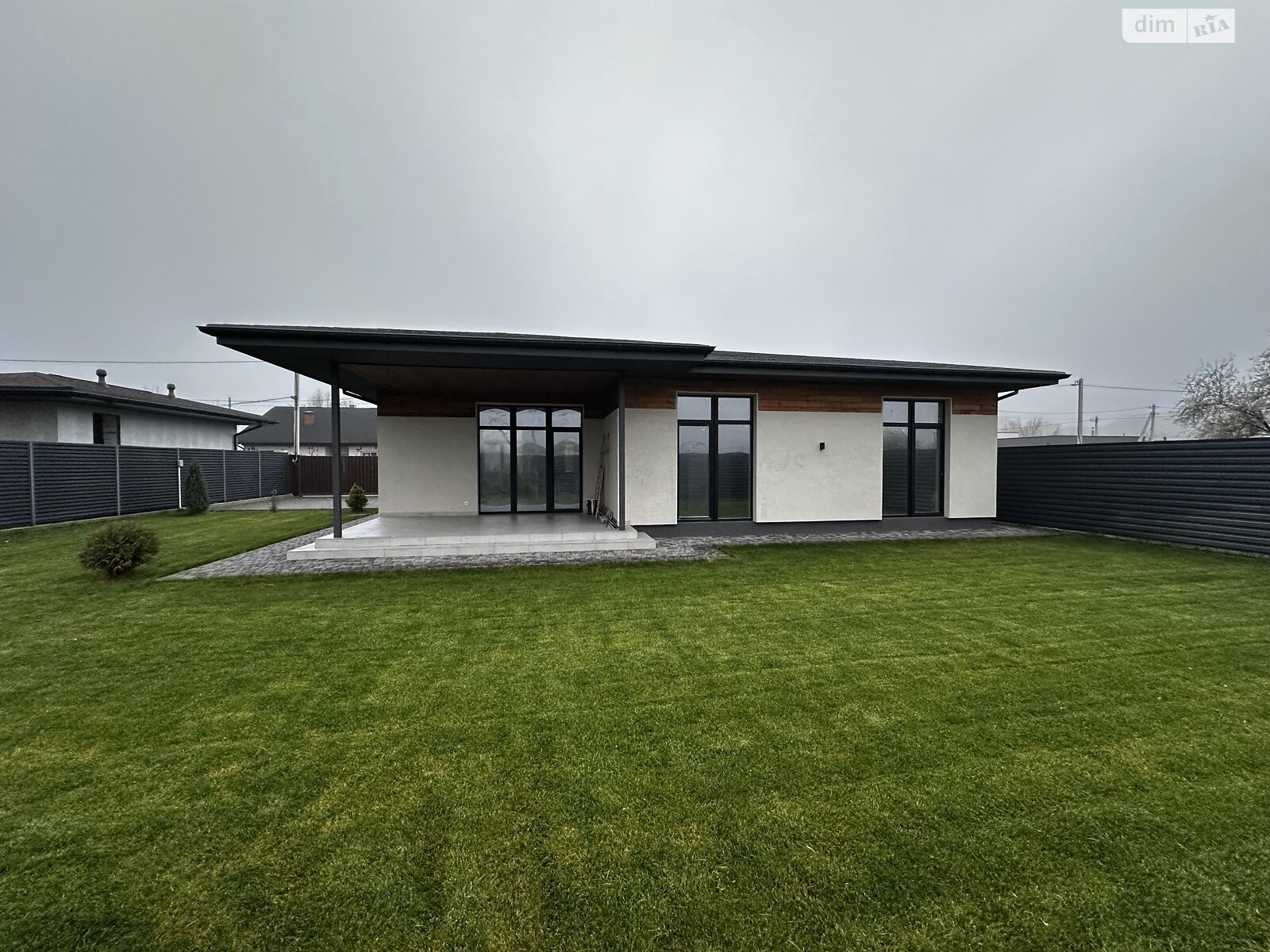 одноэтажный дом, 135 кв. м, газобетон. Продажа в Новоалександровке фото 1 одноэтажный дом, 135 кв. м, газобетон. Продажа в Новоалександровке фото 1