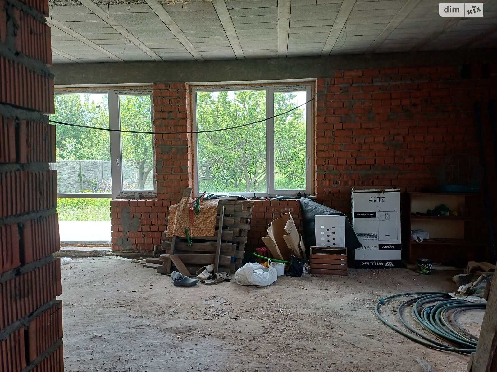 двухэтажный дом с балконом, 204.1 кв. м, кирпич. Продажа в Новоалександровке фото 1 двухэтажный дом с балконом, 204.1 кв. м, кирпич. Продажа в Новоалександровке фото 1