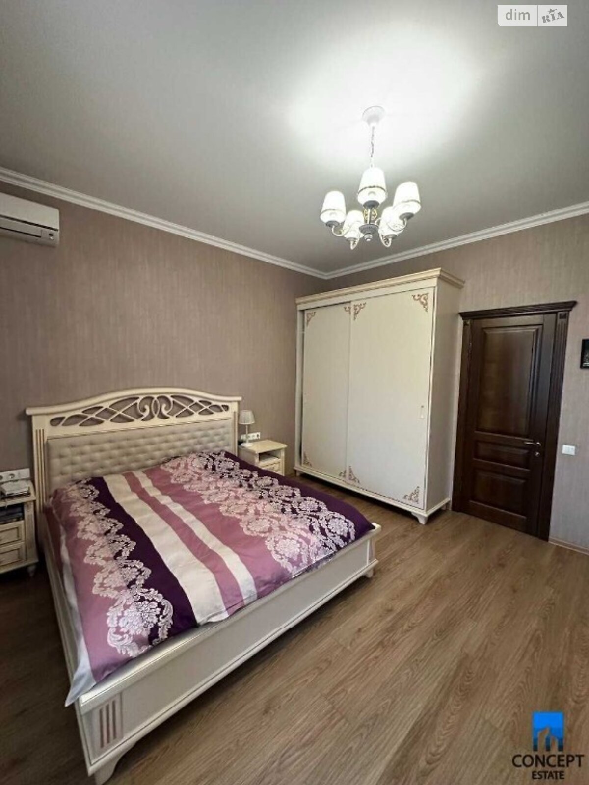одноэтажный дом с отоплением, 170 кв. м, кирпич. Продажа в Новоалександровке фото 1 одноэтажный дом с отоплением, 170 кв. м, кирпич. Продажа в Новоалександровке фото 1