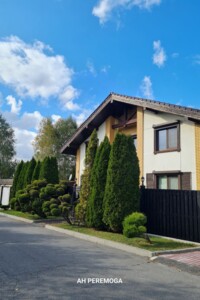 двухэтажный дом с балконом, 235 кв. м, пеноблок. Продажа в Новоалександровке фото 2