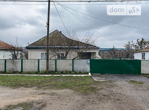 одноэтажный дом с верандой, 80 кв. м, кирпич. Продажа в Новоархангельске фото 1 одноэтажный дом с верандой, 80 кв. м, кирпич. Продажа в Новоархангельске фото 1