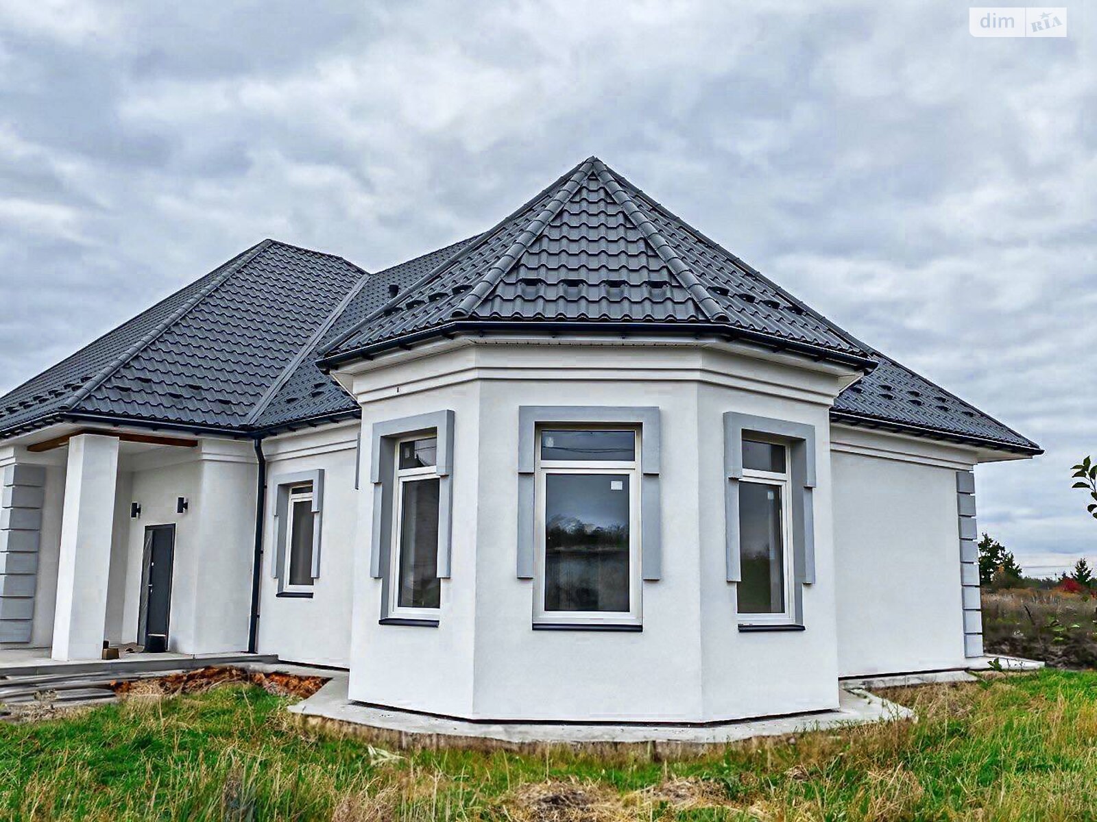двоповерховий будинок з гаражем, 238.9 кв. м, цегла. Продаж у Нове фото 1 двоповерховий будинок з гаражем, 238.9 кв. м, цегла. Продаж у Нове фото 1