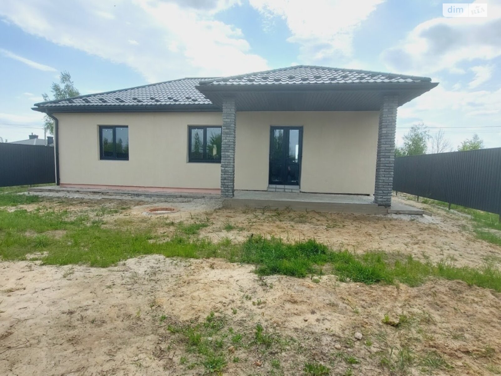 одноэтажный дом, 95 кв. м, газобетон. Продажа в Новом фото 1 одноэтажный дом, 95 кв. м, газобетон. Продажа в Новом фото 1