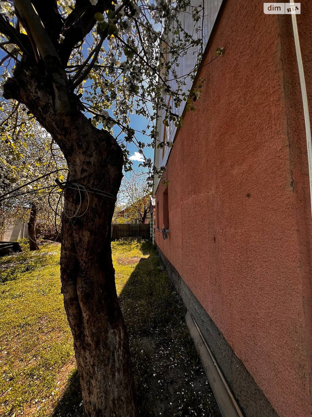 одноповерховий будинок з гаражем, 71.9 кв. м, цегла. Продаж у Новому Заліссі фото 1 одноповерховий будинок з гаражем, 71.9 кв. м, цегла. Продаж у Новому Заліссі фото 1