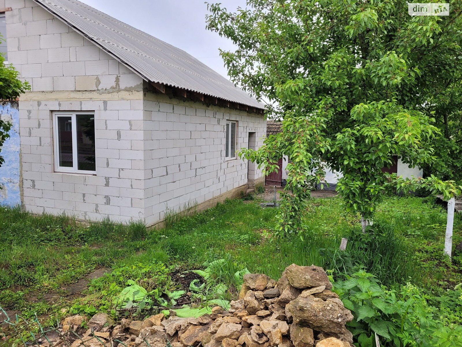 одноповерховий будинок з верандою, 67 кв. м, піноблок. Продаж у Новомильську фото 1 одноповерховий будинок з верандою, 67 кв. м, піноблок. Продаж у Новомильську фото 1