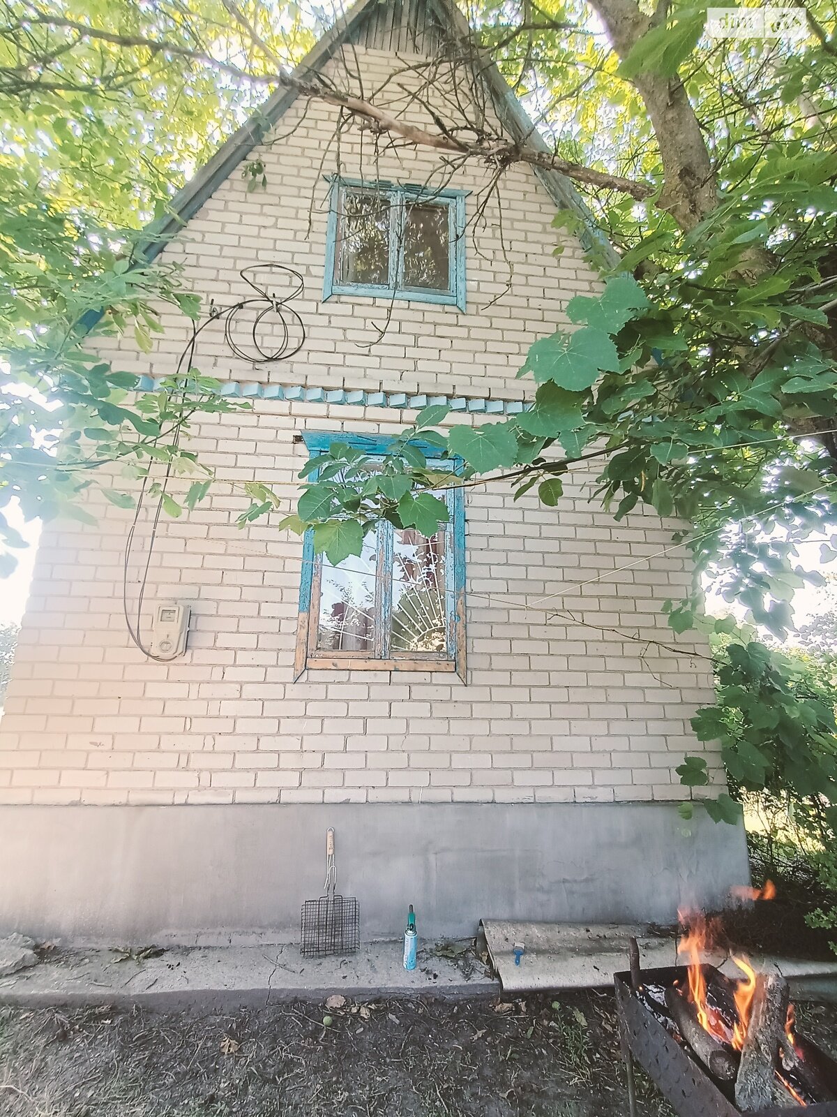 двухэтажный дом, 40 кв. м, кирпич силикатный. Продажа в Новомосковске район Новомосковск фото 1