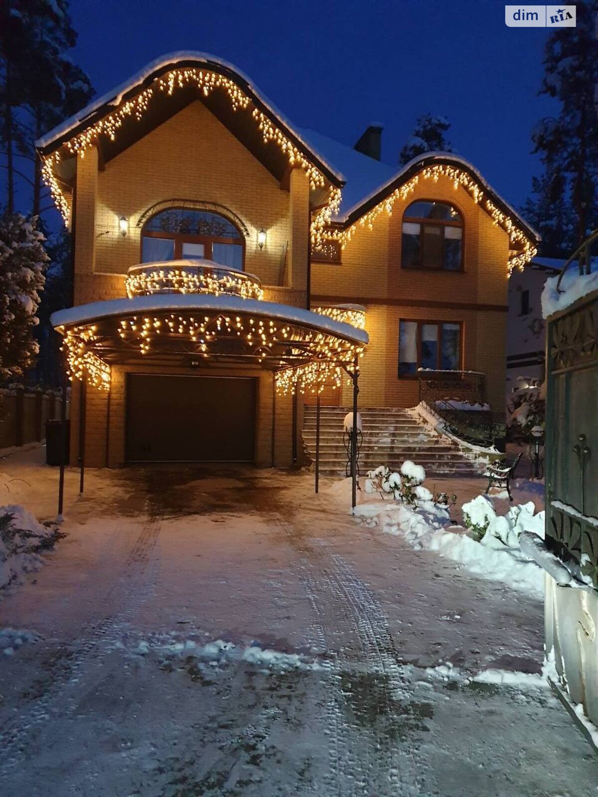 двухэтажный дом с балконом, 346.8 кв. м, кирпич. Продажа в Песчанке фото 1 двухэтажный дом с балконом, 346.8 кв. м, кирпич. Продажа в Песчанке фото 1