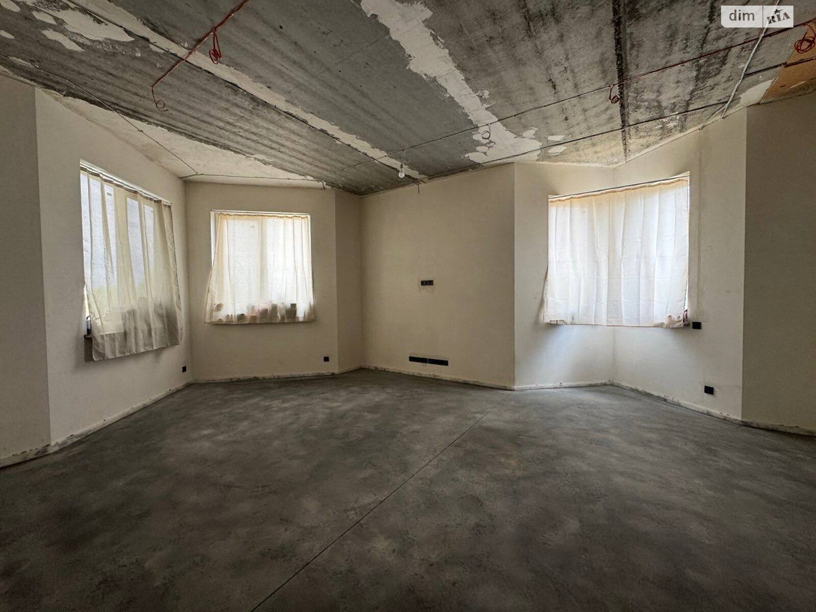 двухэтажный дом с гаражом, 281.1 кв. м, монолит. Продажа в Новоселках фото 1 двухэтажный дом с гаражом, 281.1 кв. м, монолит. Продажа в Новоселках фото 1